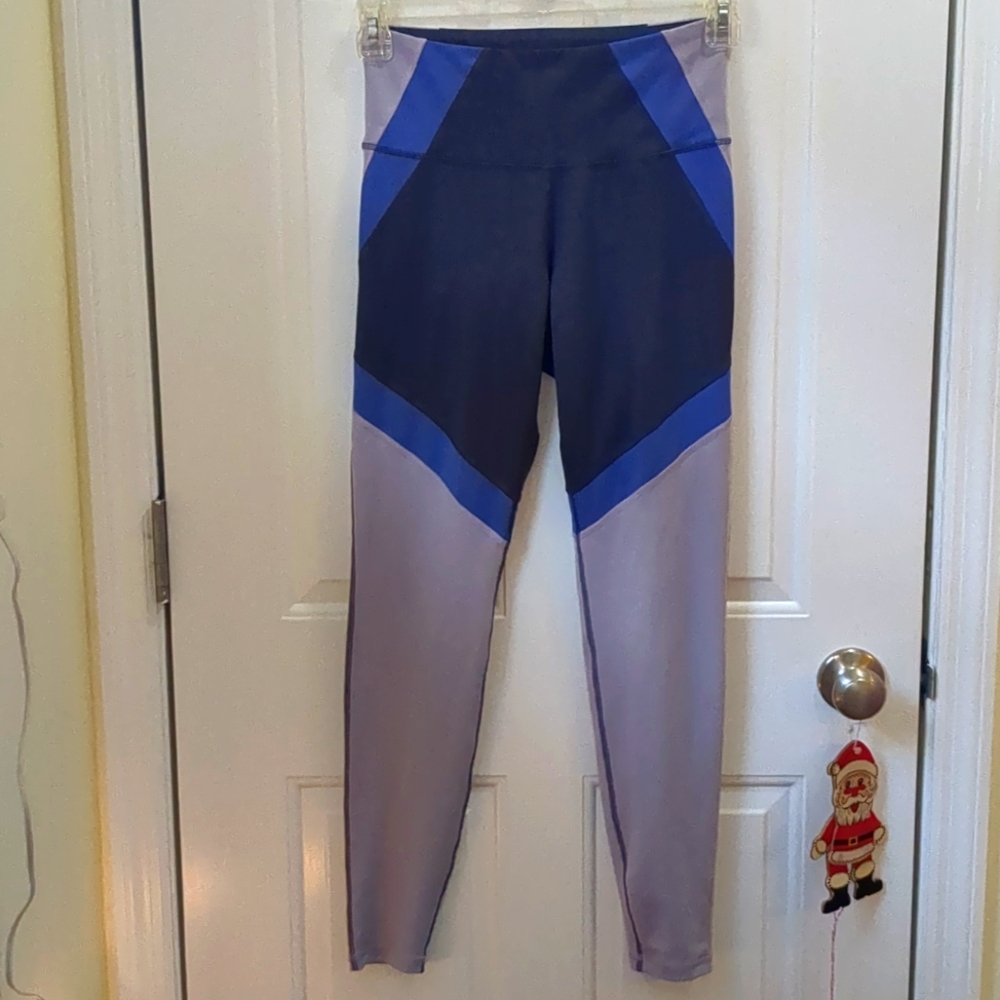 Old Navy Active women's medium full length blue and gray yoga pants